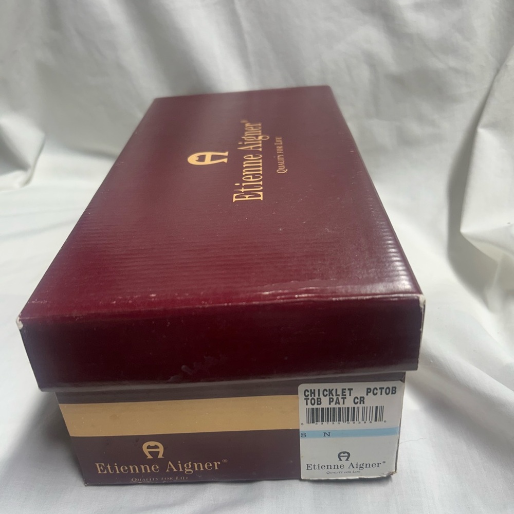 Etienne Aigner Chicklet Tobacco Brown Patent Crocodile Loafers Sz 8 Narrow - Picture 9 of 9